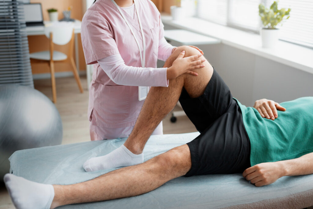 knee arthroscopy consultation